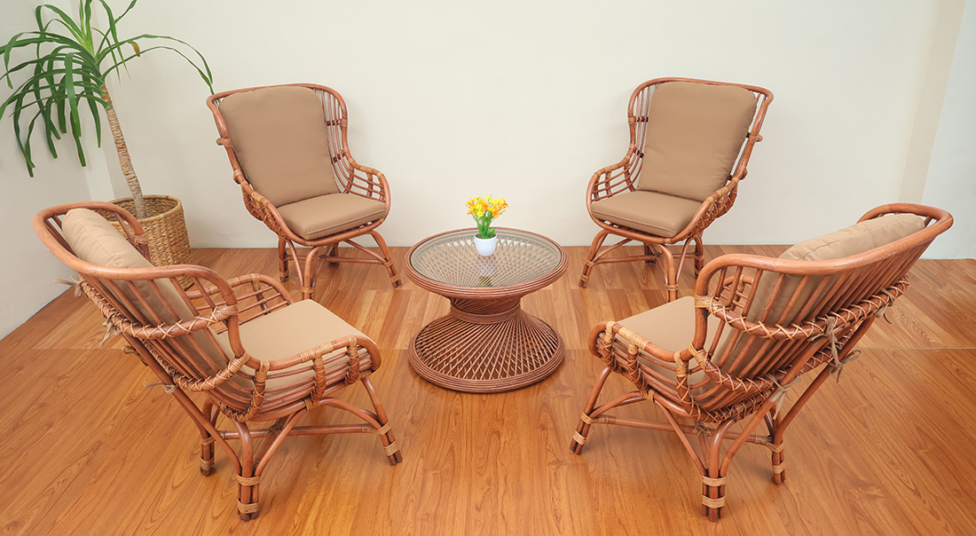 5 Piece Wicker Chat Sets