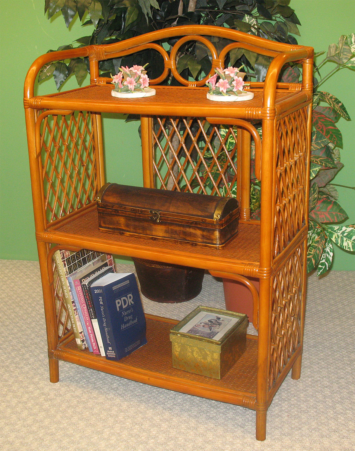 Shelves and Bookcases