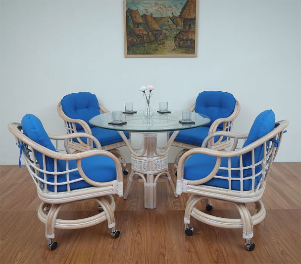 WITH MARINE BLUE CUSHIONS WITH MARINE BLUE CUSHIONS