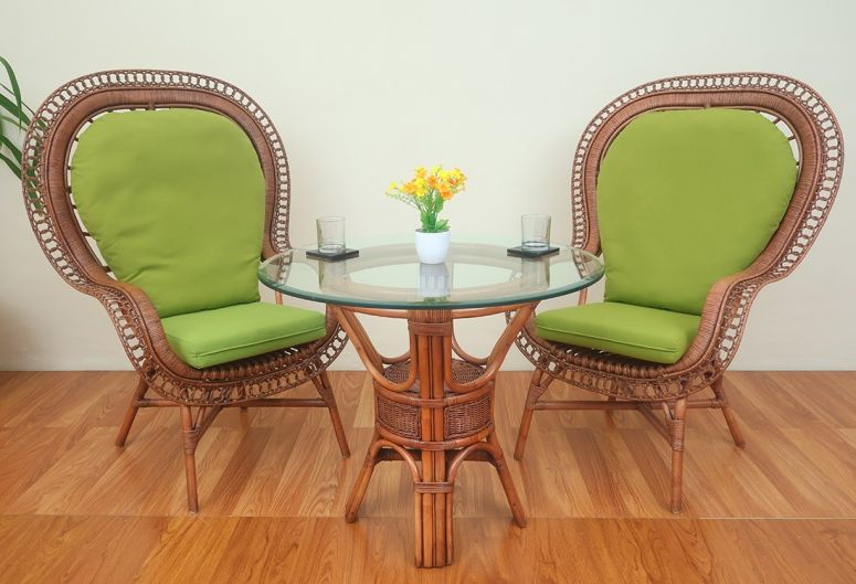 TEA WASH WITH CELERY GREEN CUSHIONS