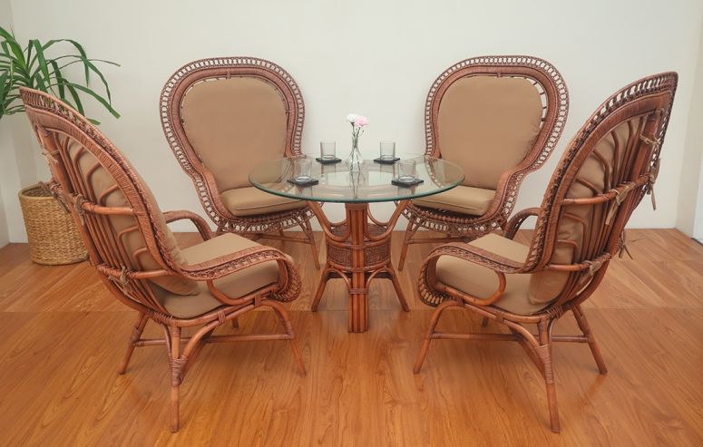 TEA WASH WITH  TAN CUSHIONS