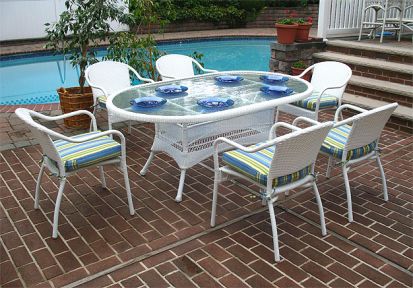 Resin Wicker Dining Set, 72&quot; Oval