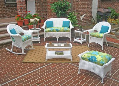 4 Piece High Back Veranda Resin Set (1) Love Seat (1) Table (1) Rocker &amp; (1) Chair