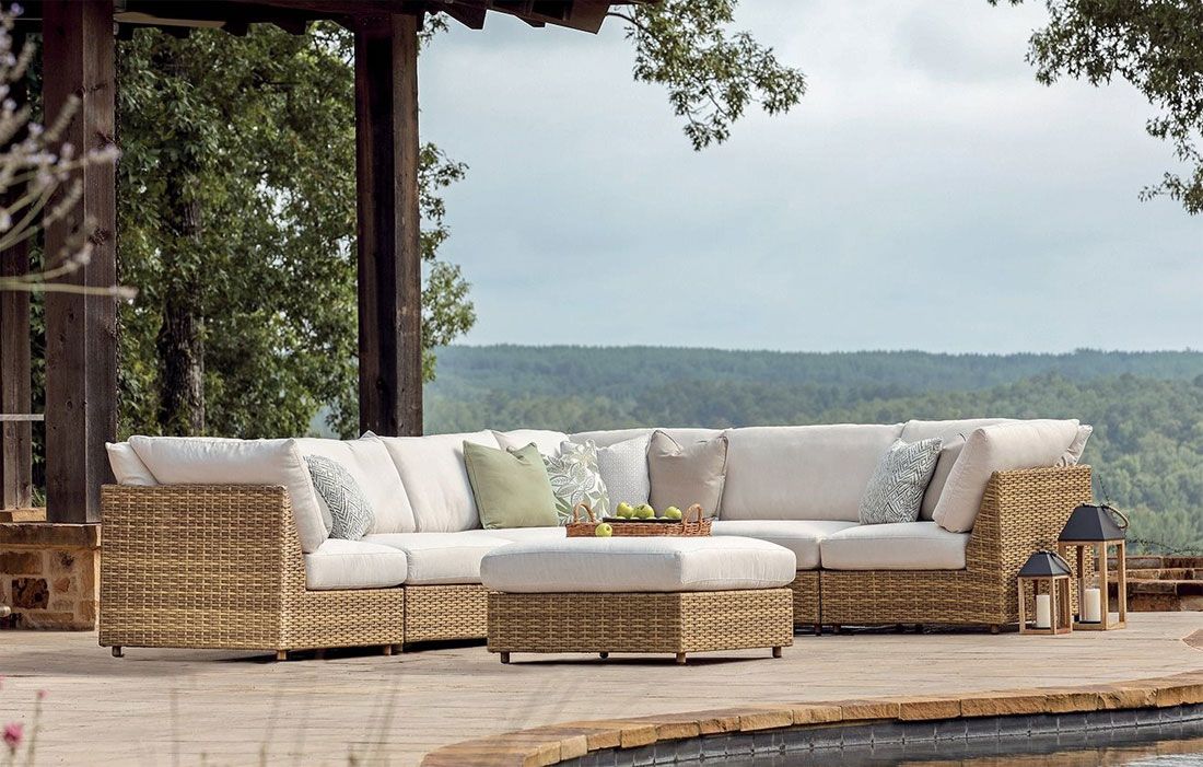 Lane Venture (6) Piece Campbell Modular Resin Wicker Sectional