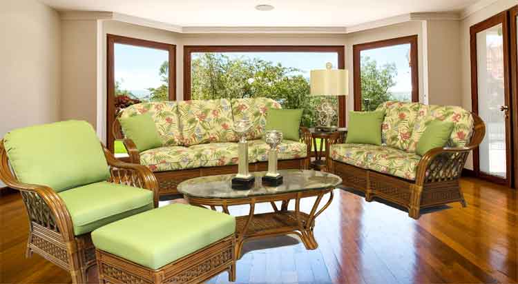 COCONUT BEACH SEATING